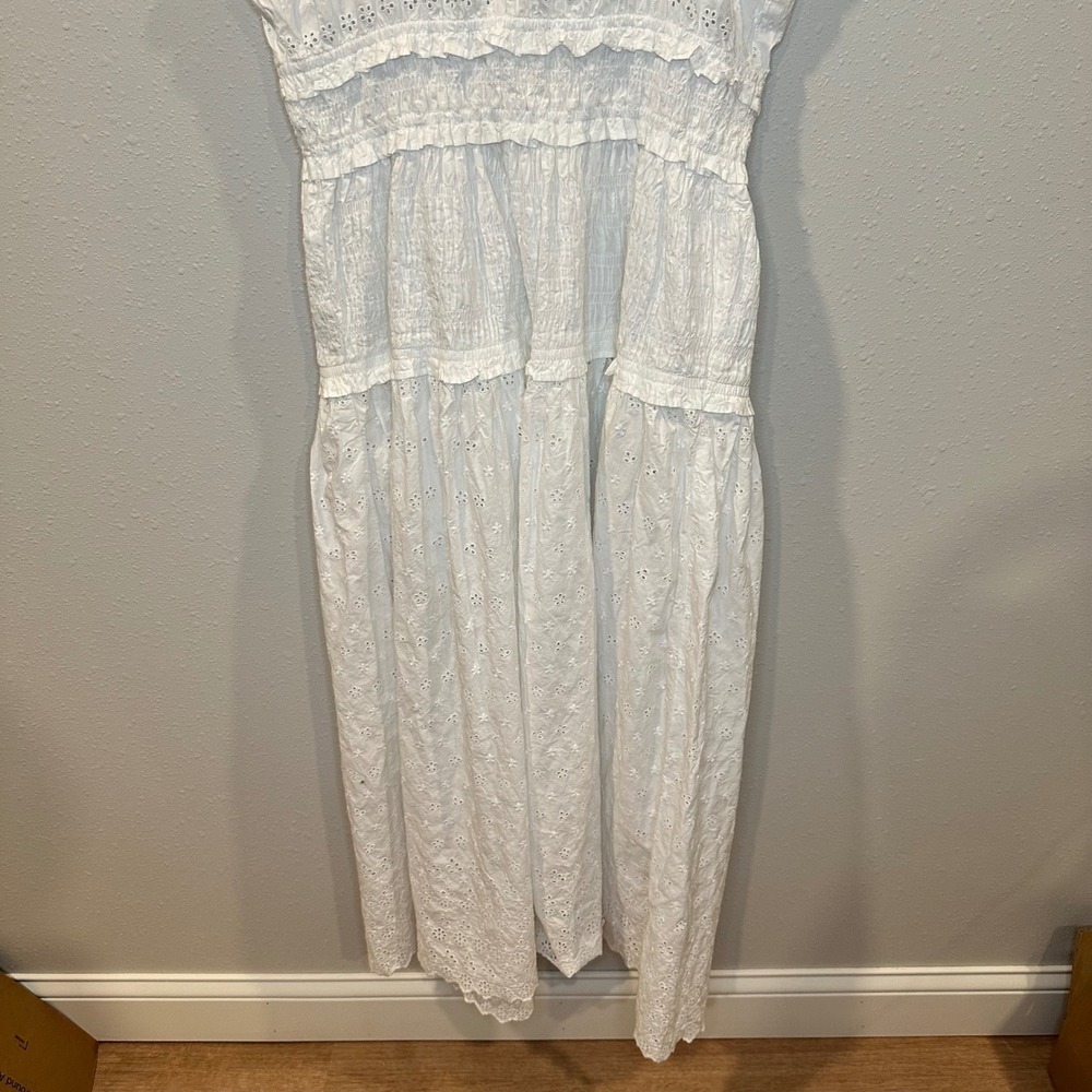 NWT GAP x DOEN Eyelet Midi Dress Women Large White Smocked Tiered Cottagecore - Picture 12 of 16